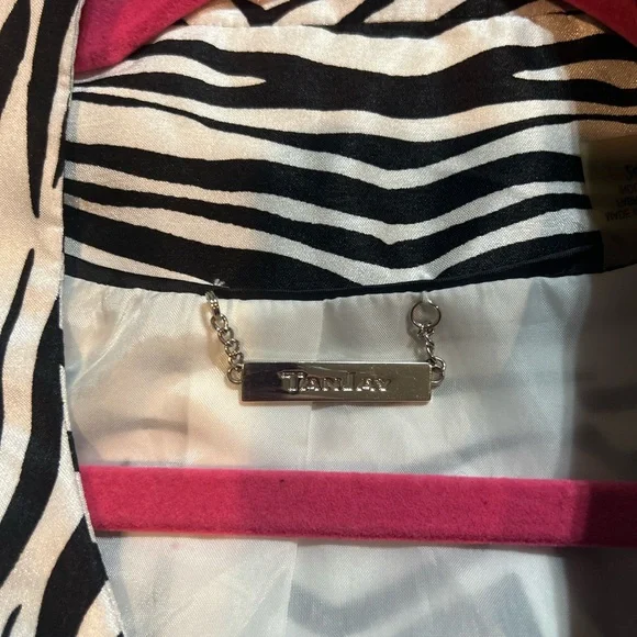Stylish Zebra Print Women's Jacket - Picture 6 of 6